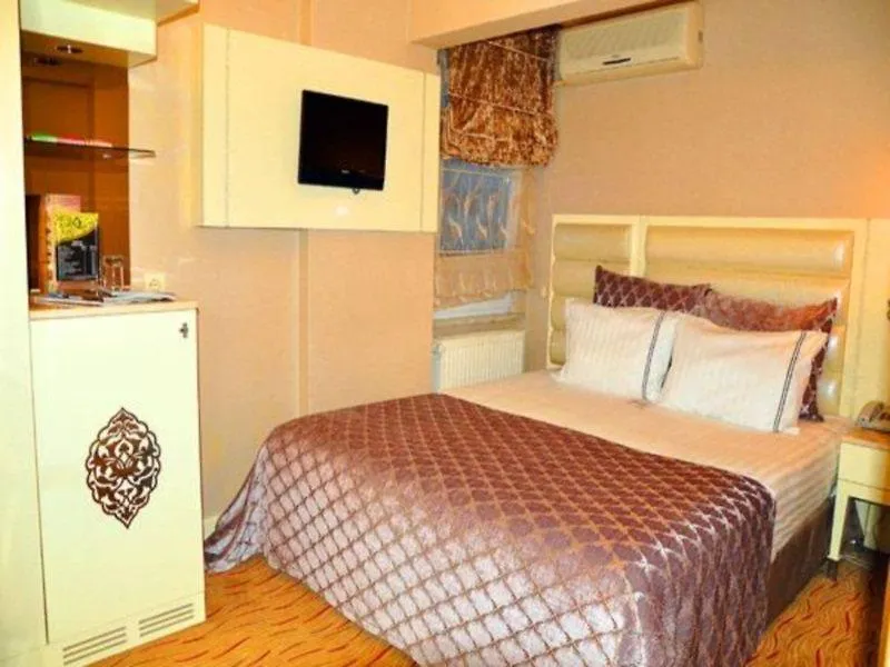 Royce Hotel Istambul