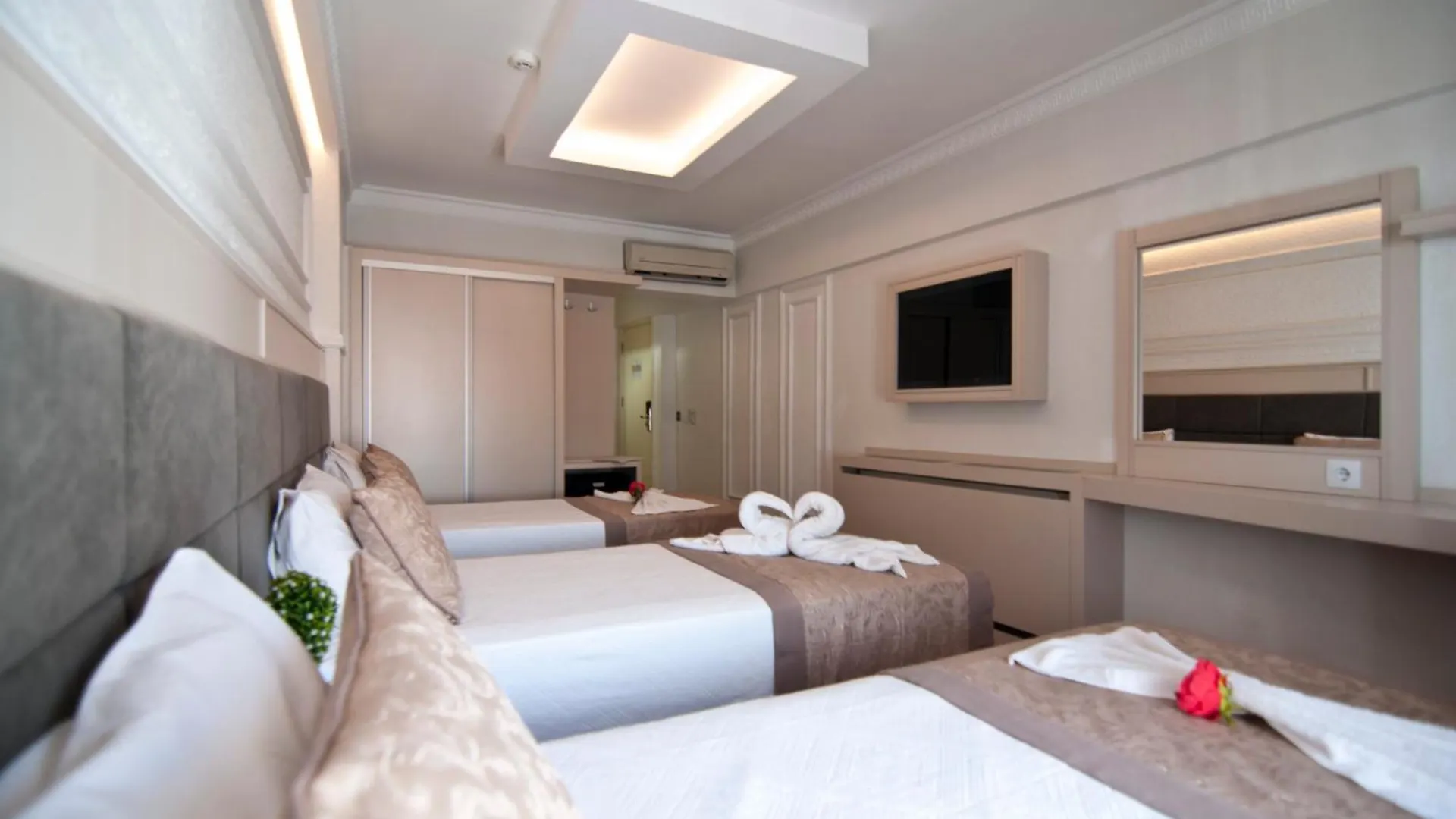 ***  Royce Hotel Istanbul Turkey
