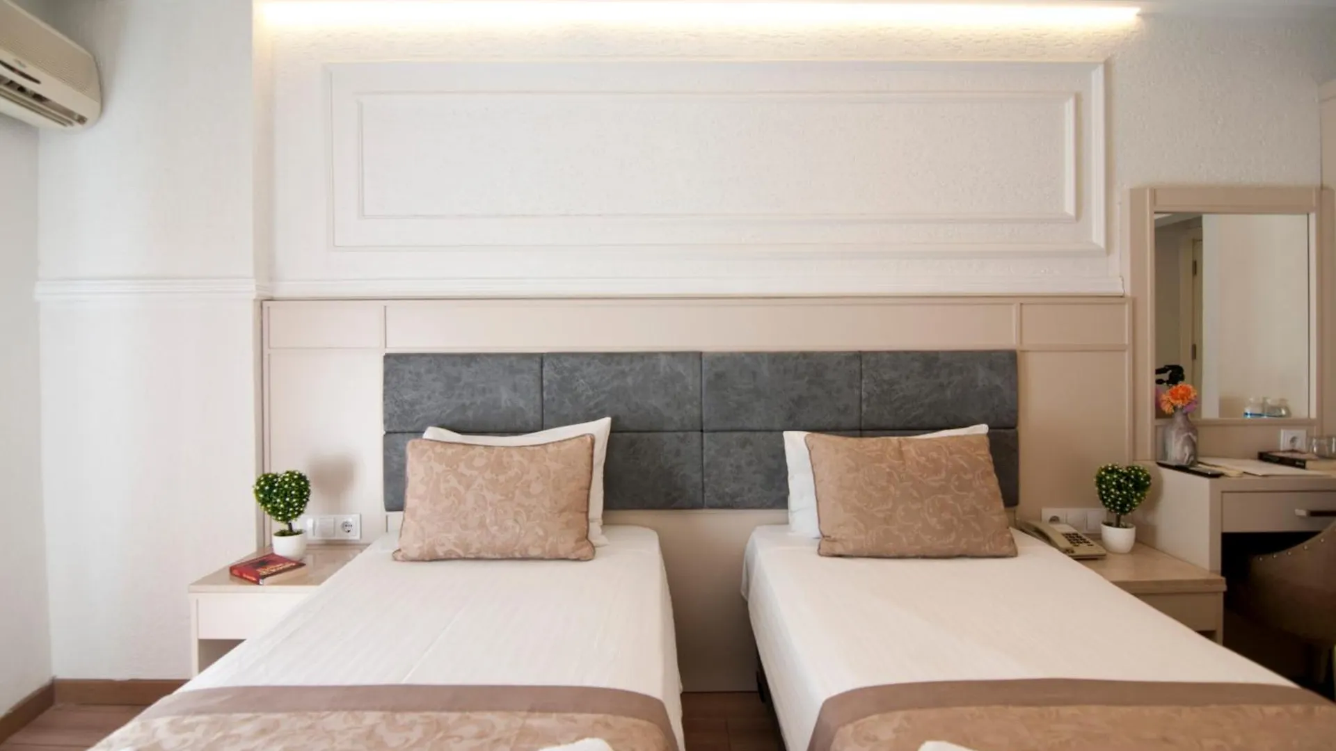 Royce Hotel Istanbul
