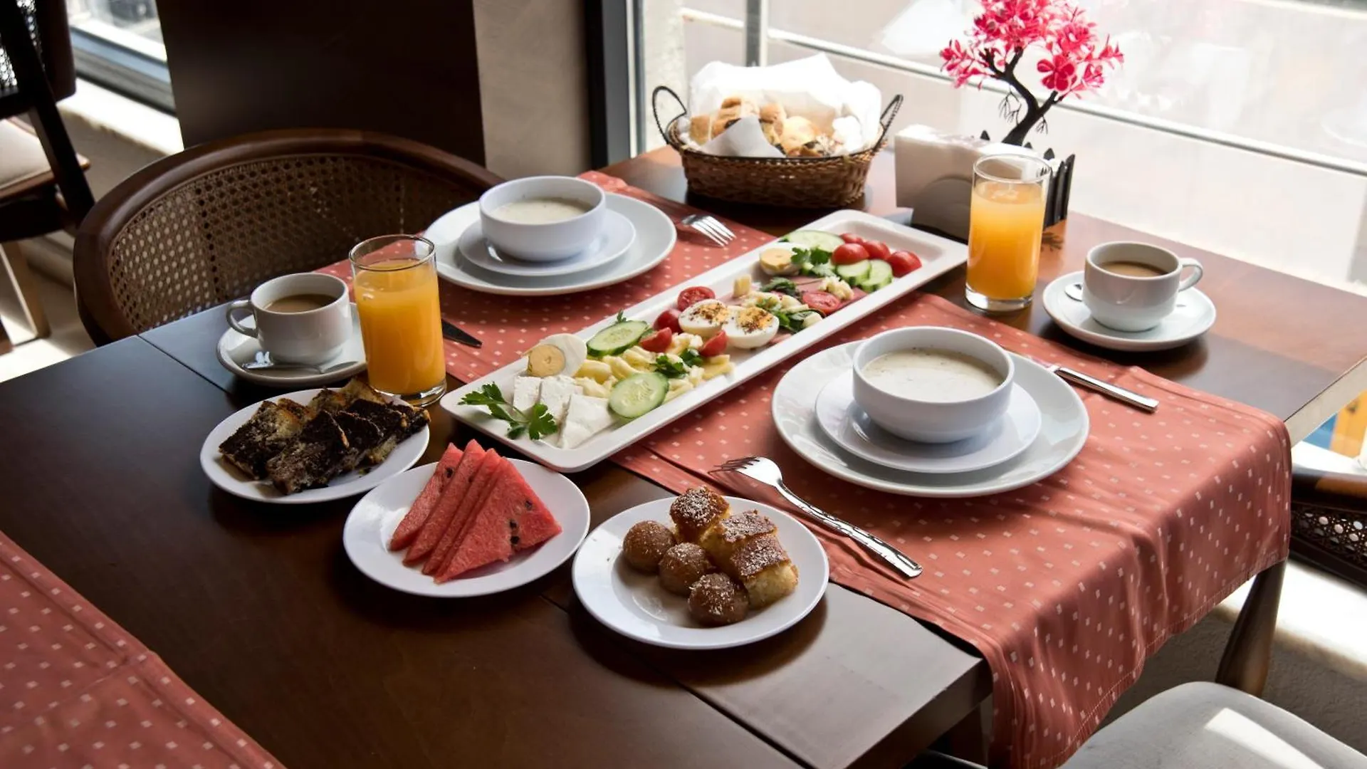 ***  Royce Hotel Istanbul Turkey