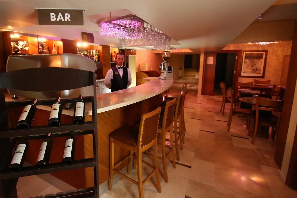 Royce Hotel Istanbul